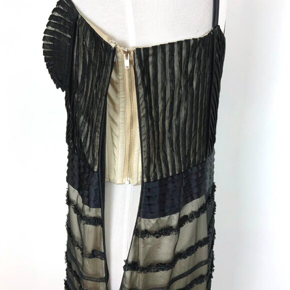 St. John Black Mesh Tule Formal Evening Prom Dress Silk Lining Sz 8 - Picture 10 of 16